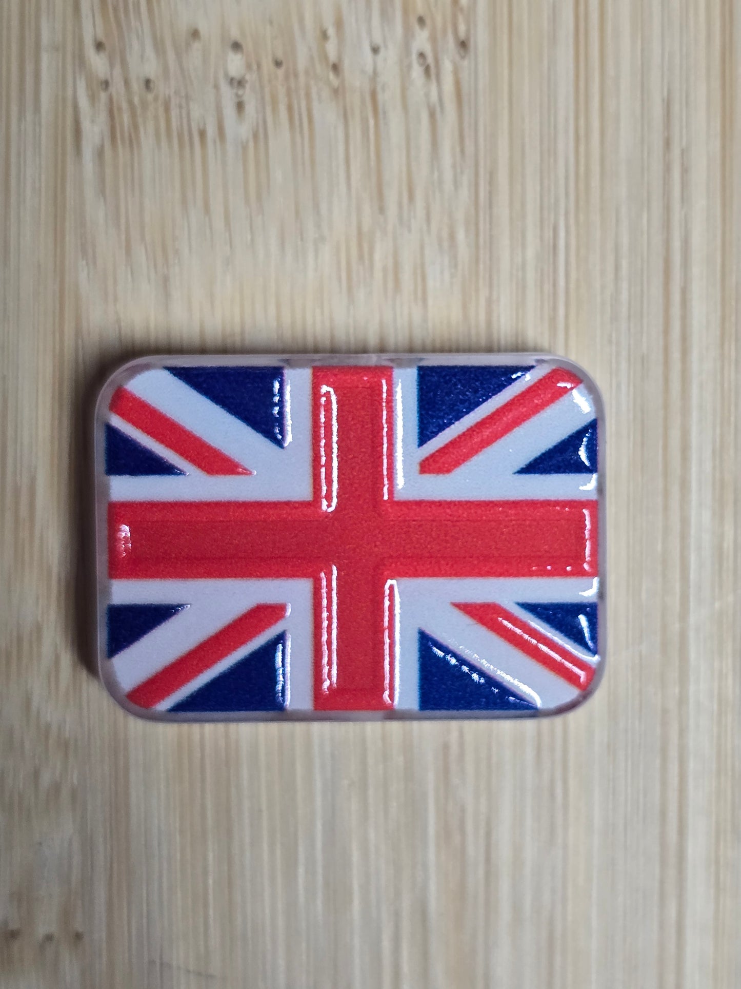 Acrylic focal beads flag- UK