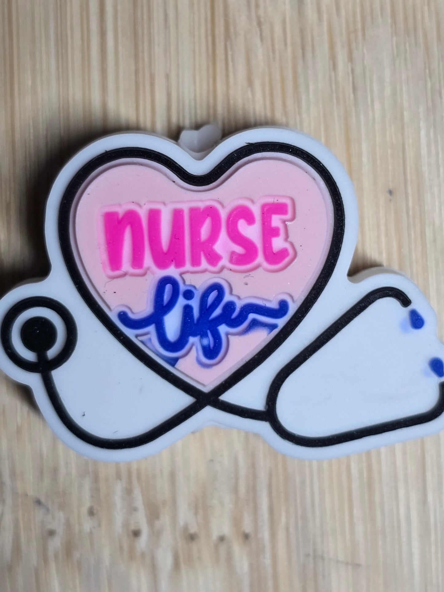 Focal silicone beads nurse