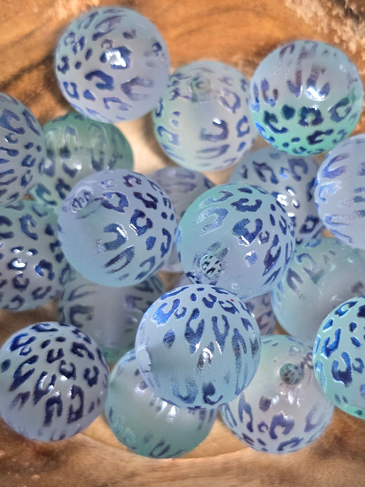 Acrylic beads 16mm cheetah print