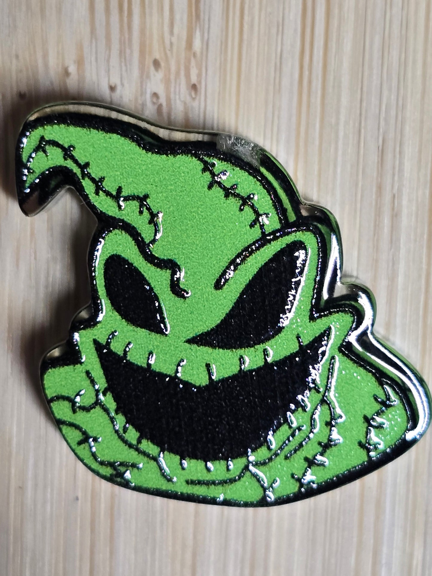 Acrylic focal beads NBC character green guy