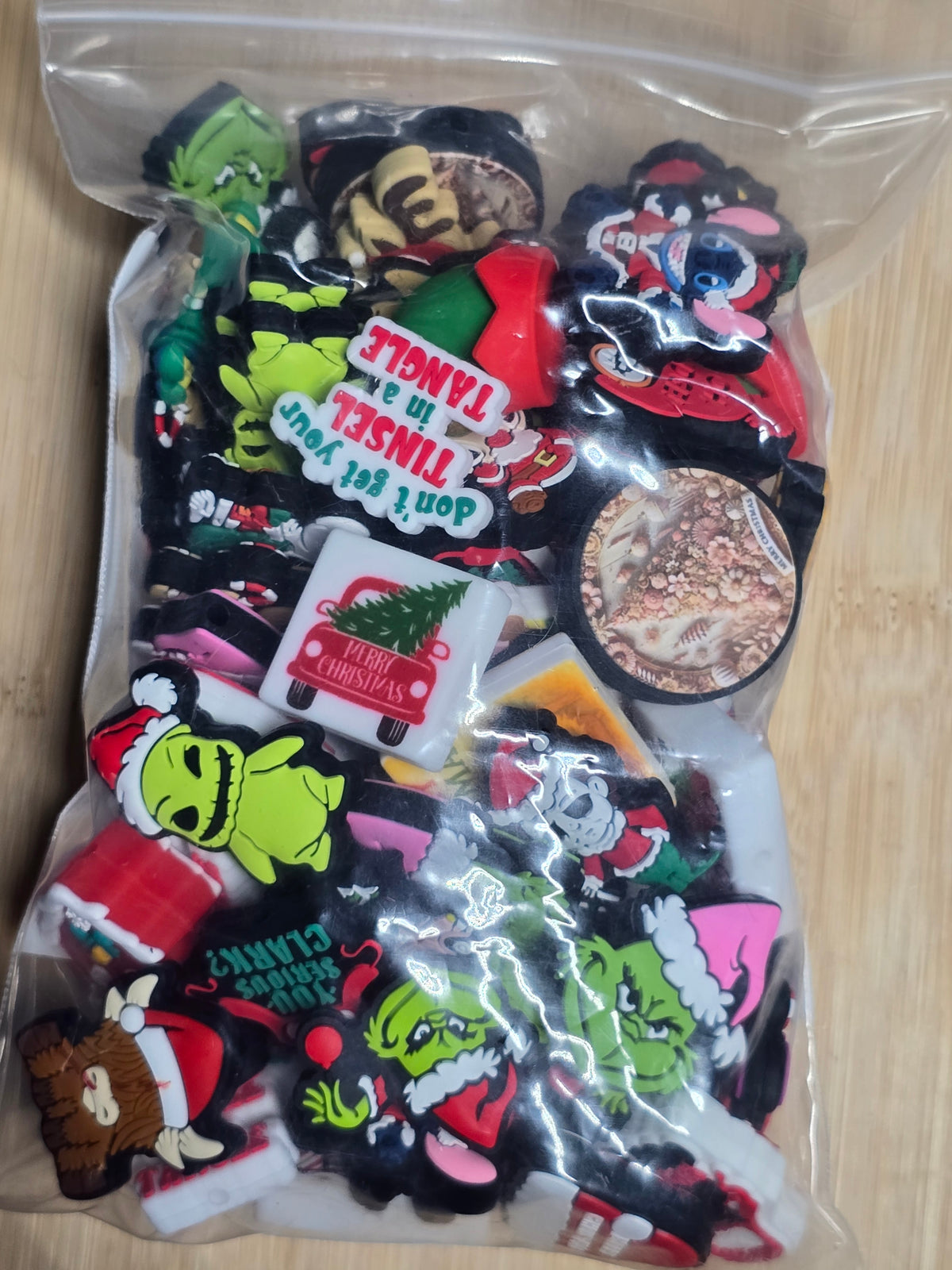 Silicone focal beads christmas mix