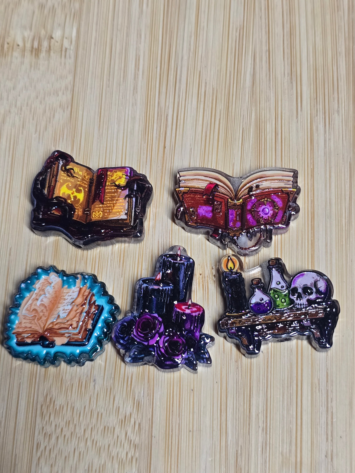 Acrylic focal beads Halloween book mix