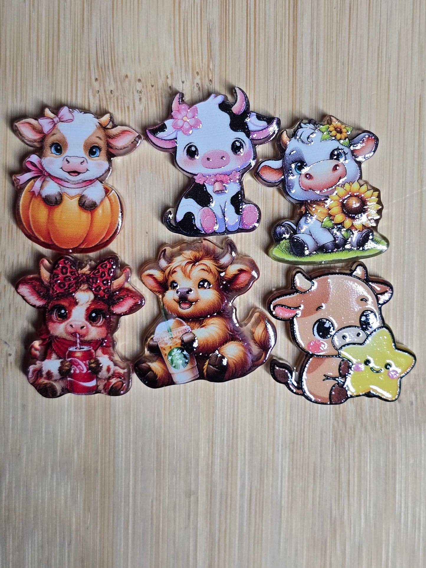 Acrylic focal beads cow mix