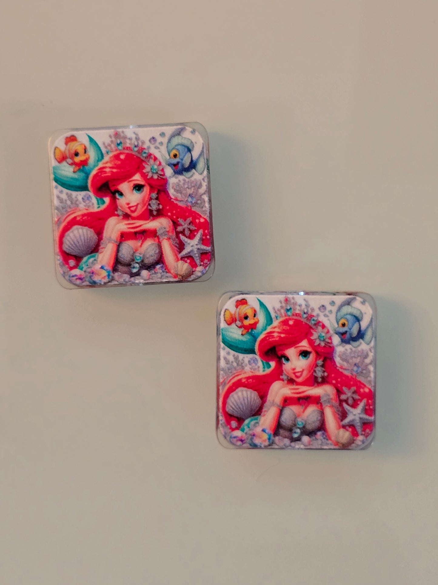 Acrylic focal beads DS princess under the sea close up