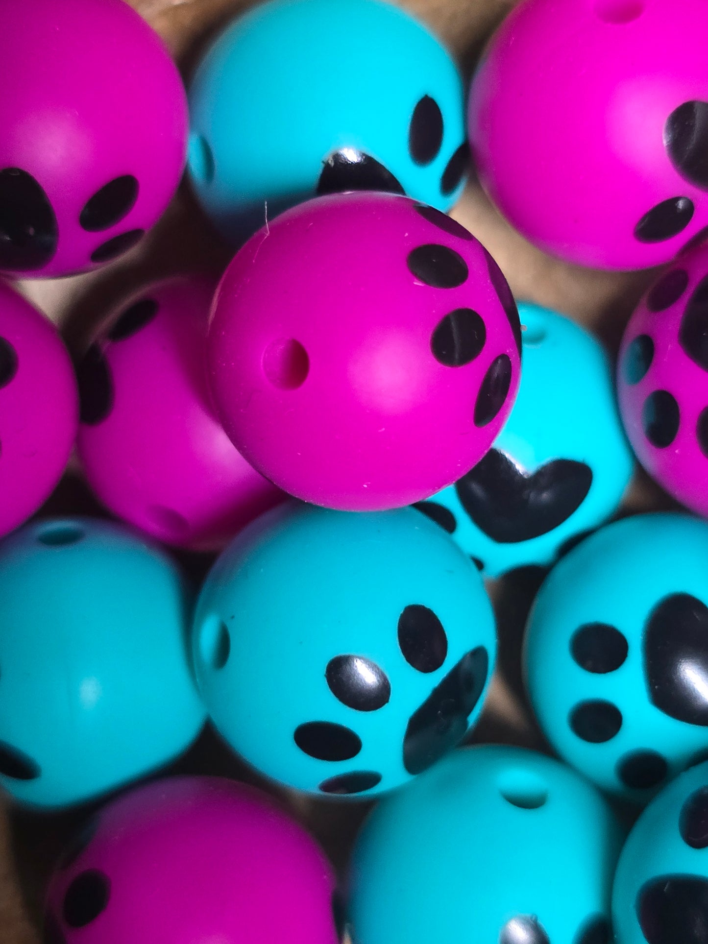 15mm silicone printed beads