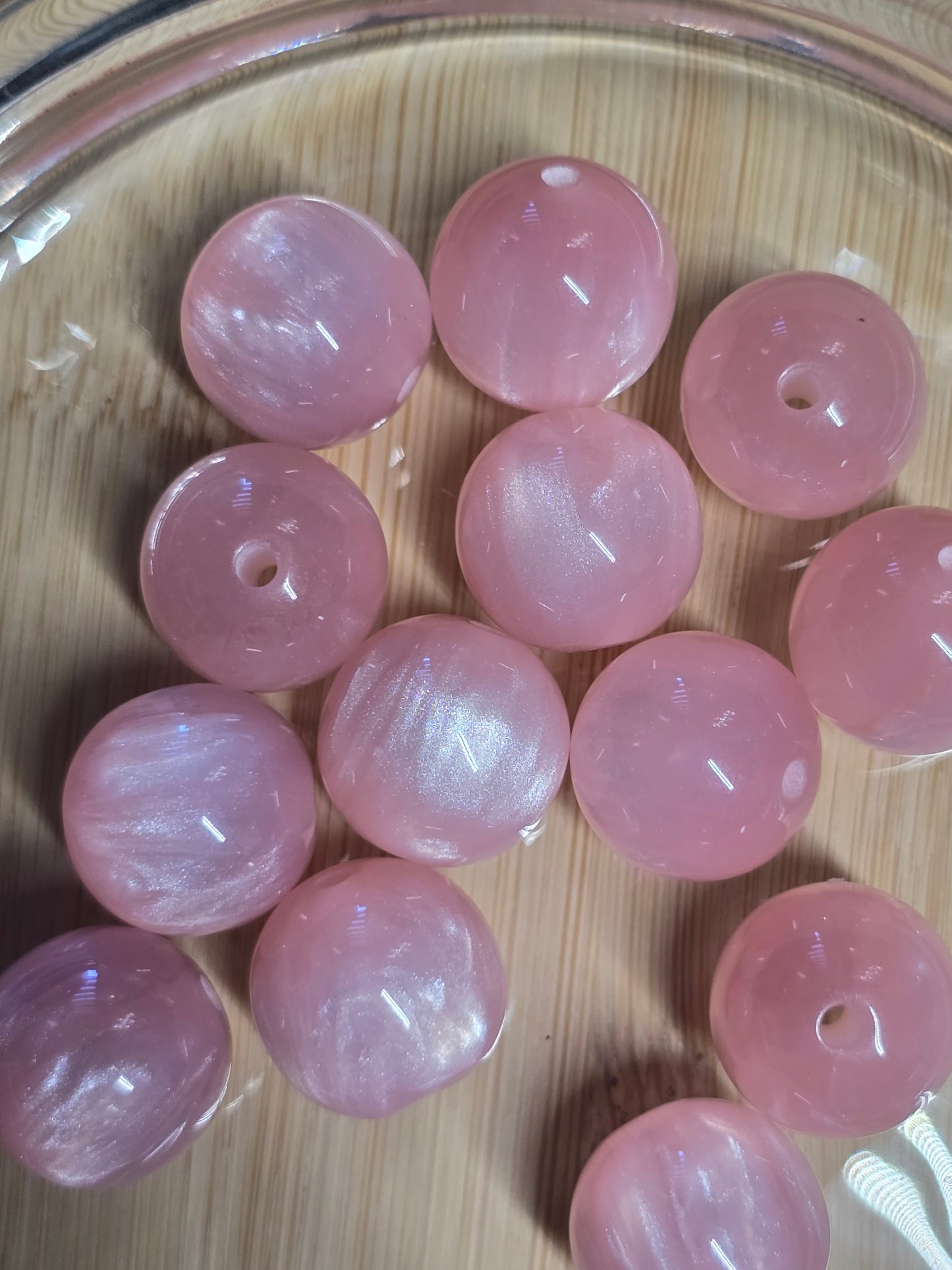 Large pack of acrylic beads- 15mm
