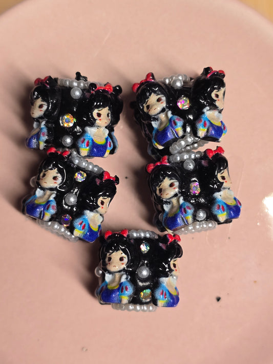 Acrylic beads princess snow