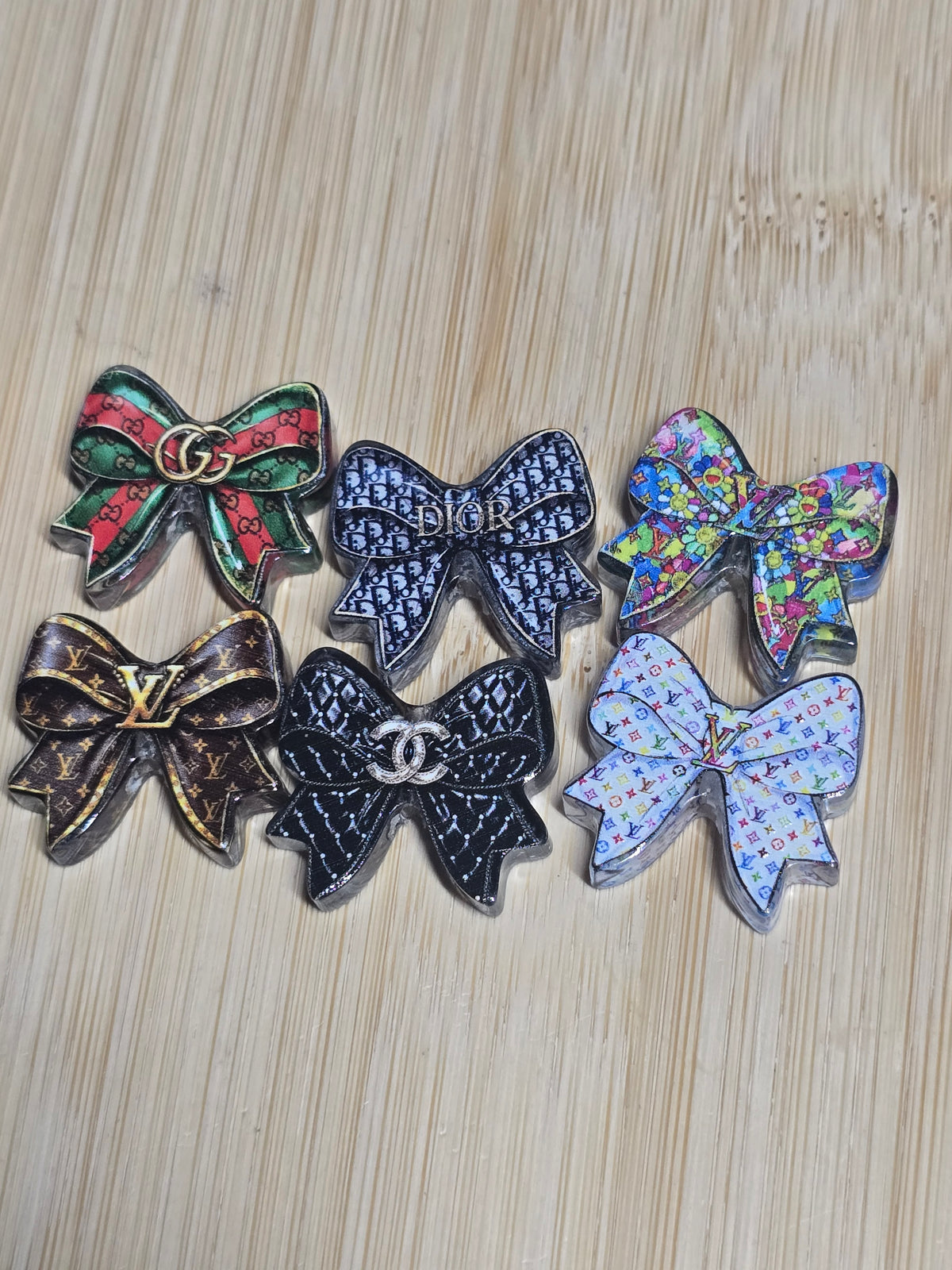 Acrylic focal beads designer bow