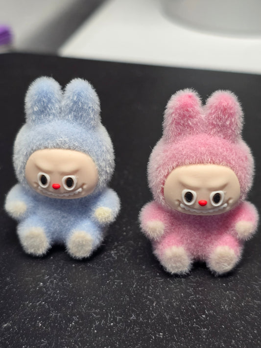 3D toppers Labubu- flocked