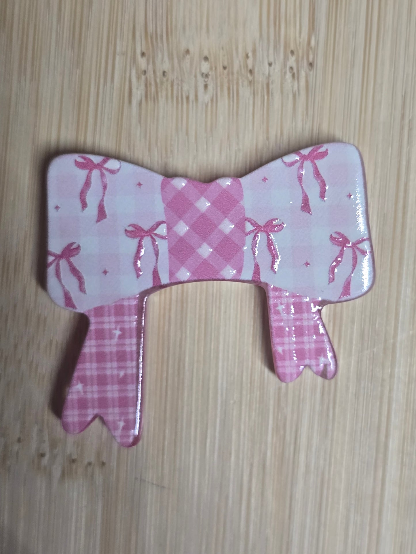 Acrylic focal beads- bows