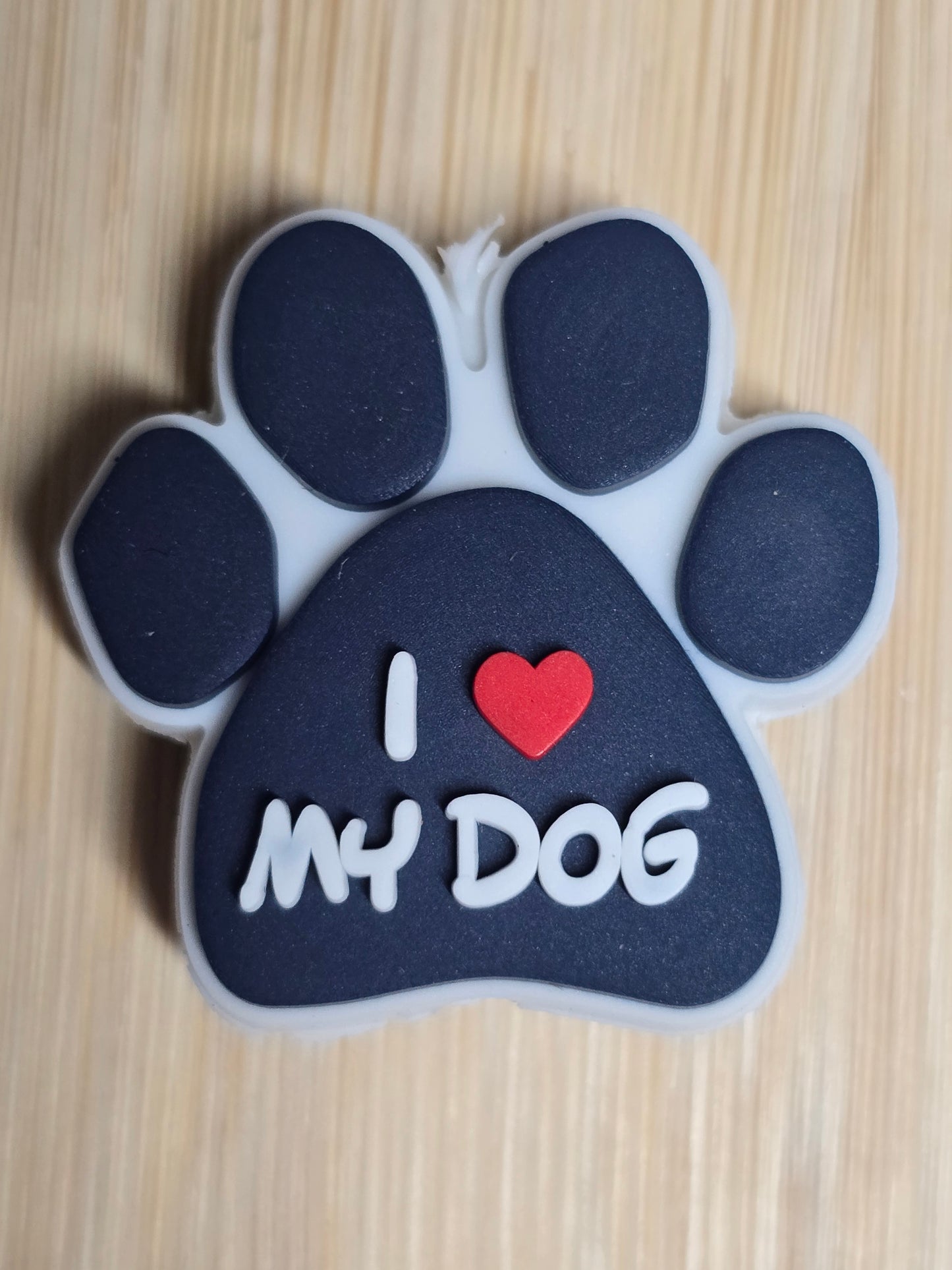 Focal silicone beads dog paws