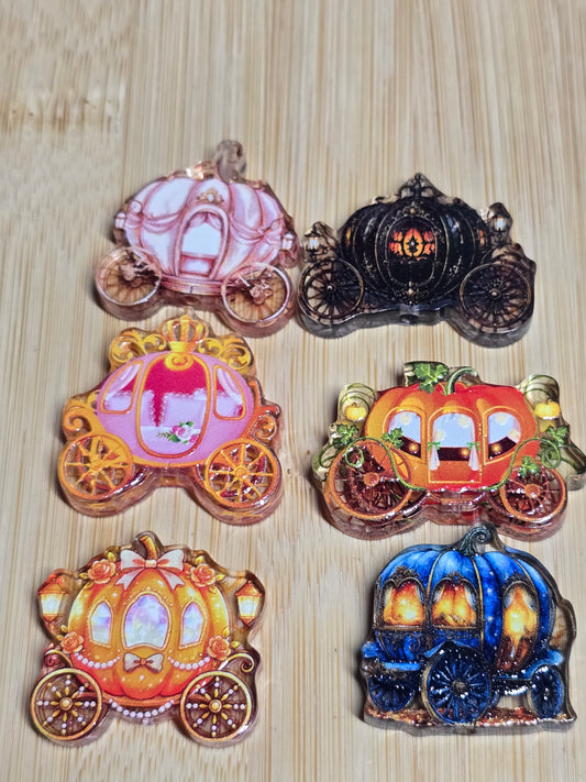 Acrylic focal beads carriage mix
