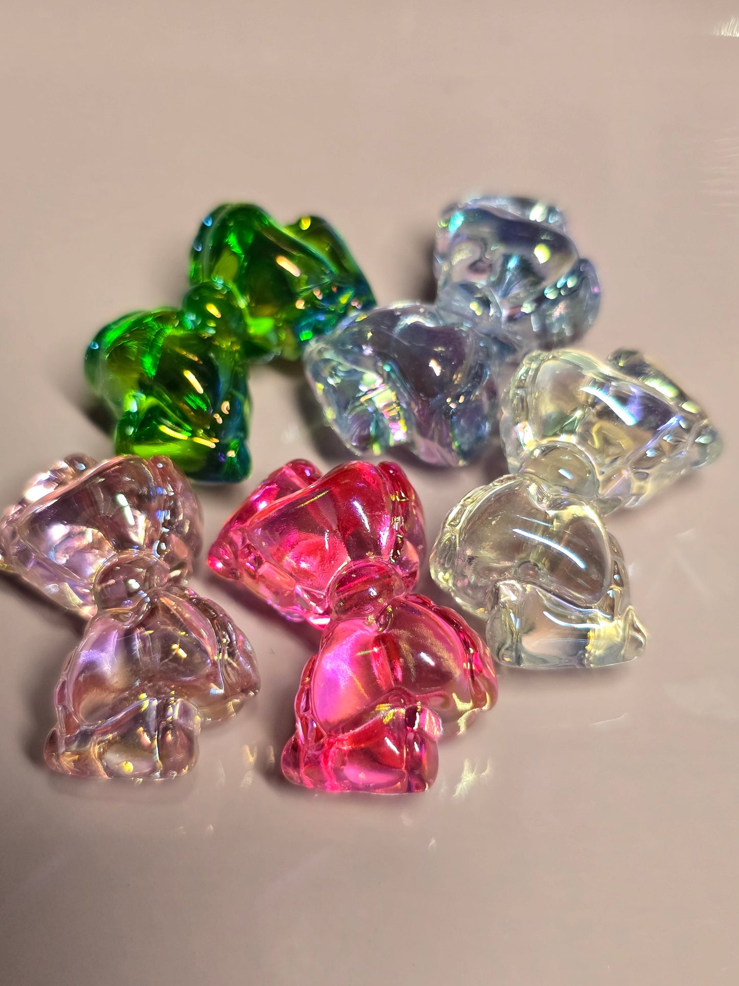 Acrylic beads- bow shaped beads mix