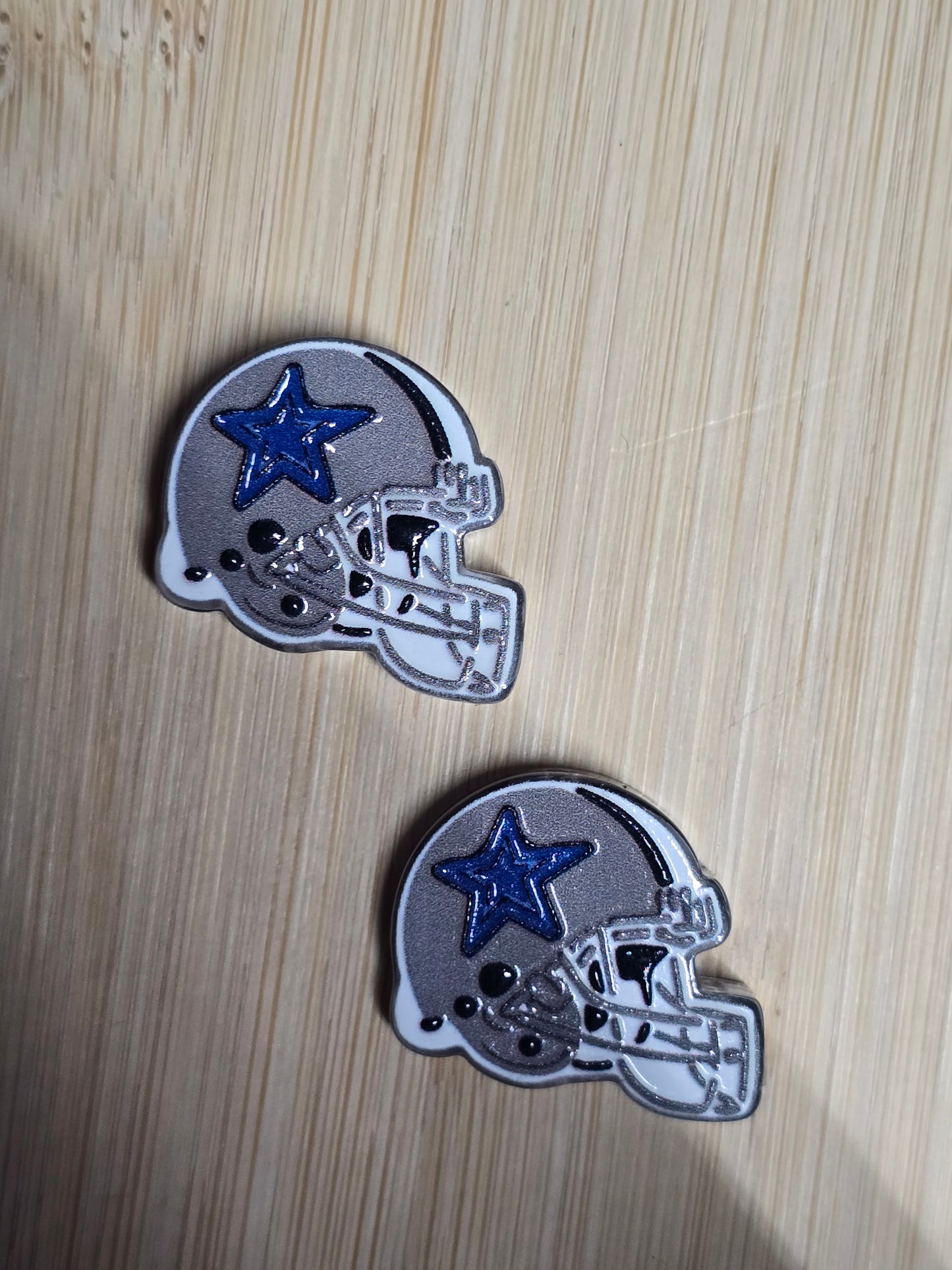 Acrylic focal beads nfl team helmet boys