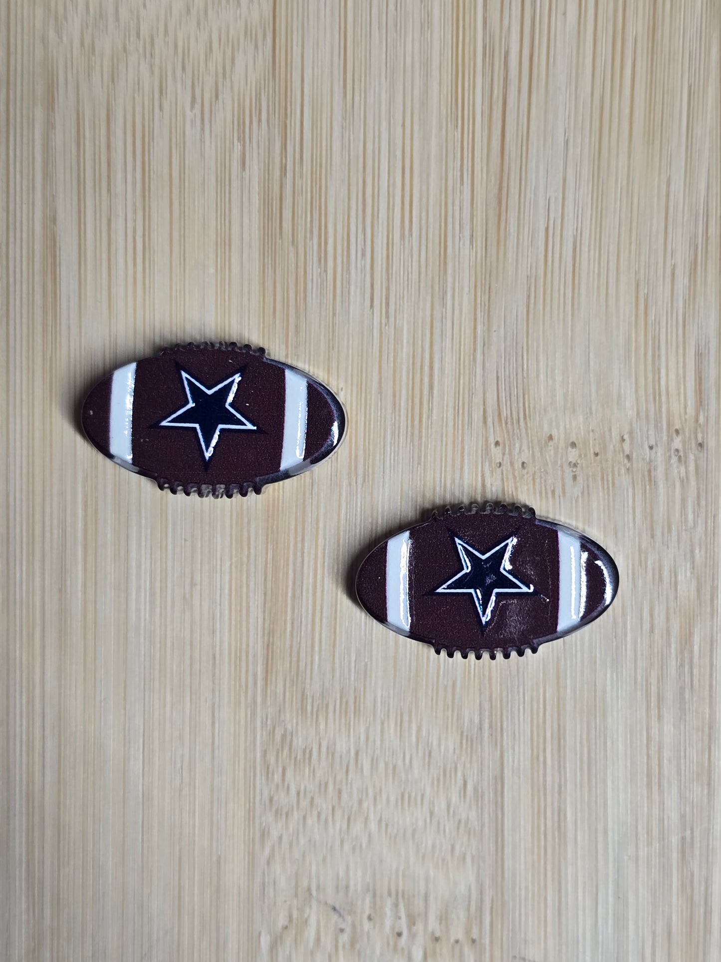 Focal acrylic focal beads football team