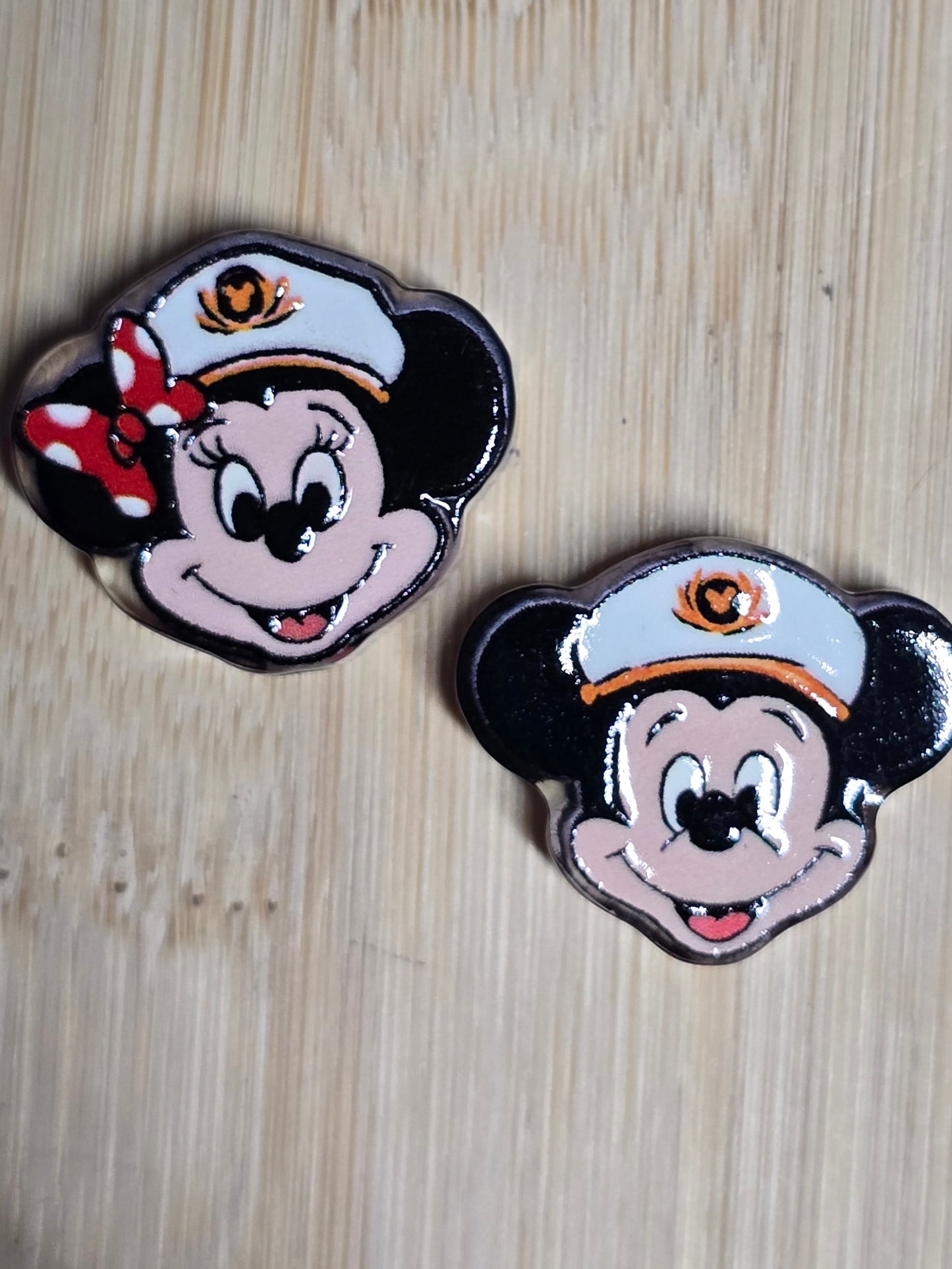 Acrylic focal beads DS mouse boy & girl