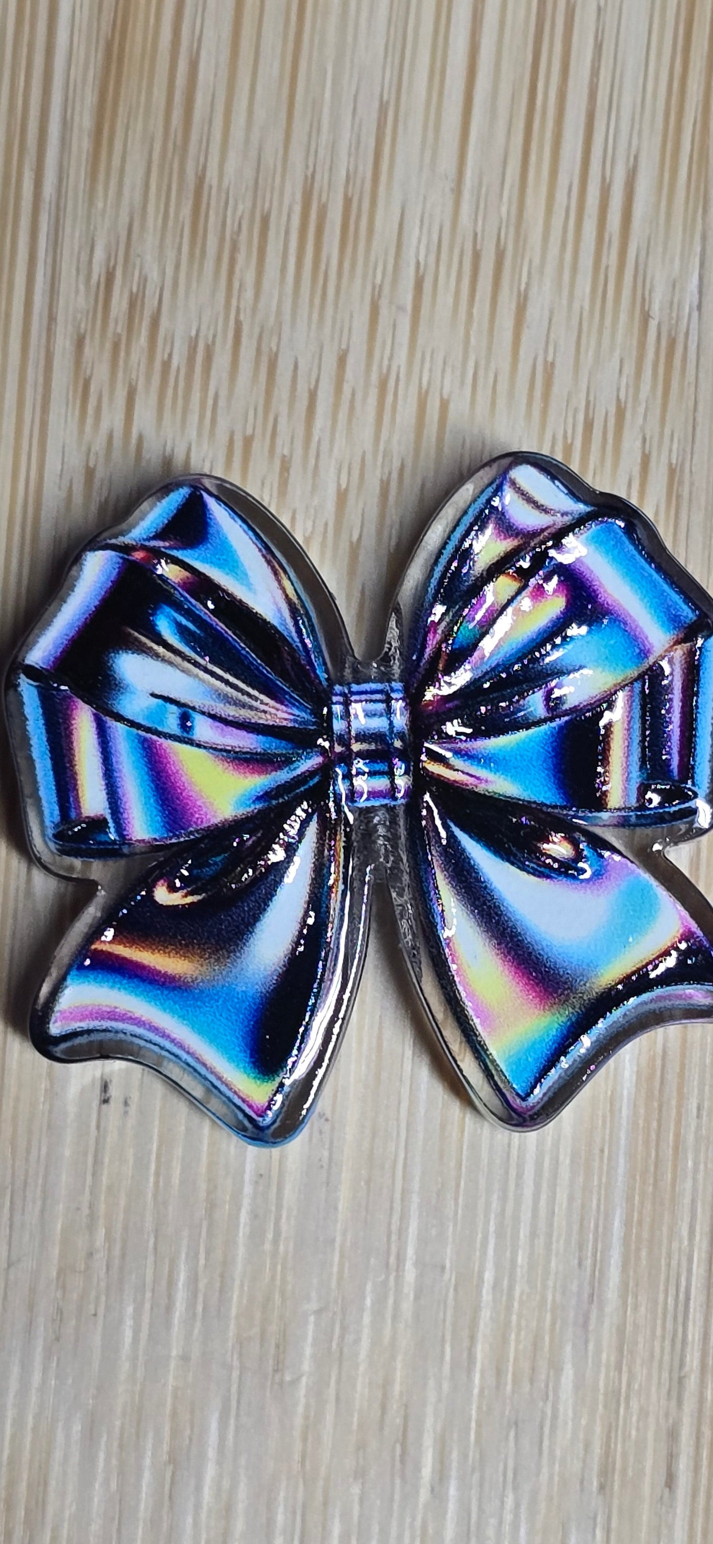 Acrylic focal beads blue rainbow bow