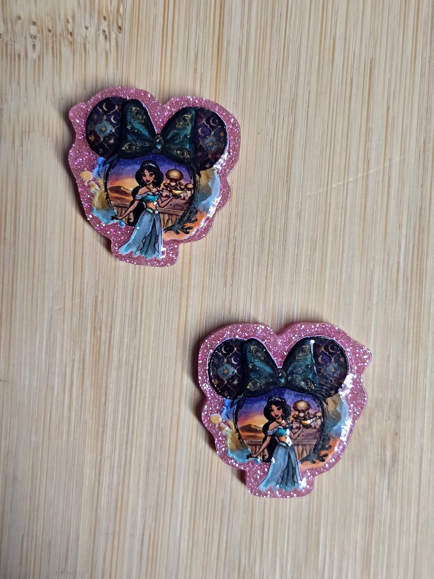 Acrylic focal beads DS mouse head shape with blue princess