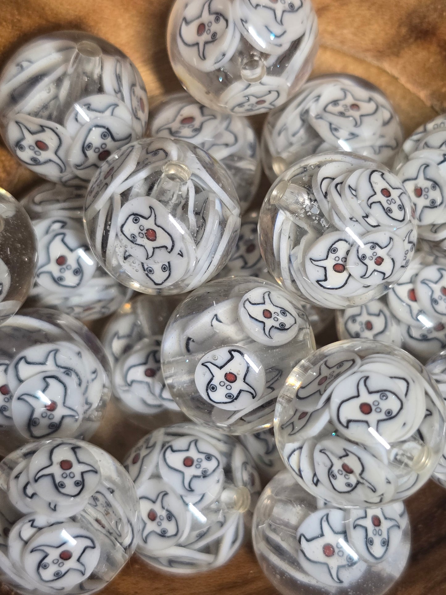 Acrylic beads 16mm clay pieces inside