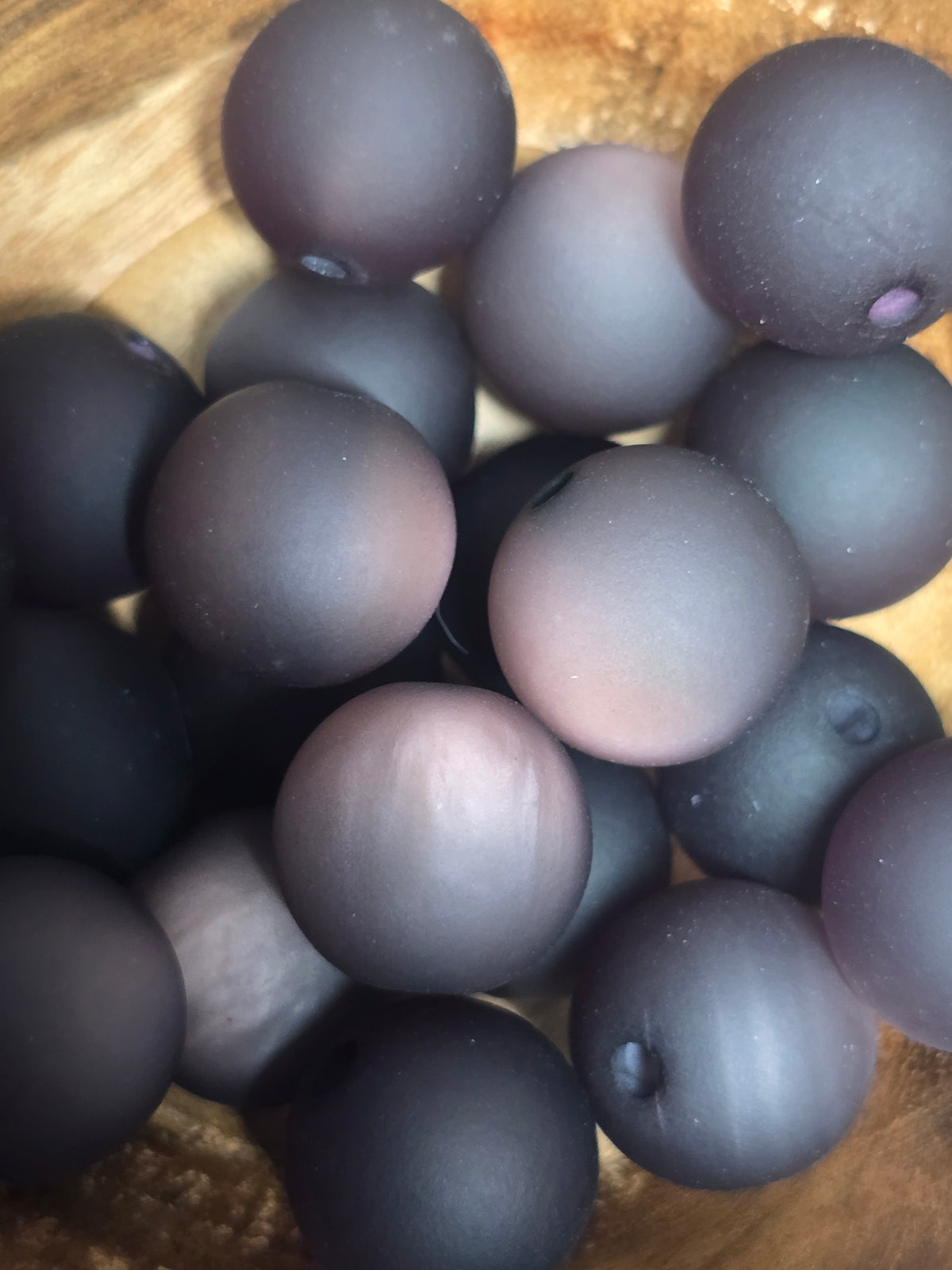 Acrylic 16mm matte frosted beads